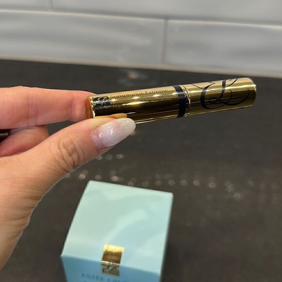 Estée Lauder Skin Care Bundle (4 Piece)- NWOT - Picture 4 of 7